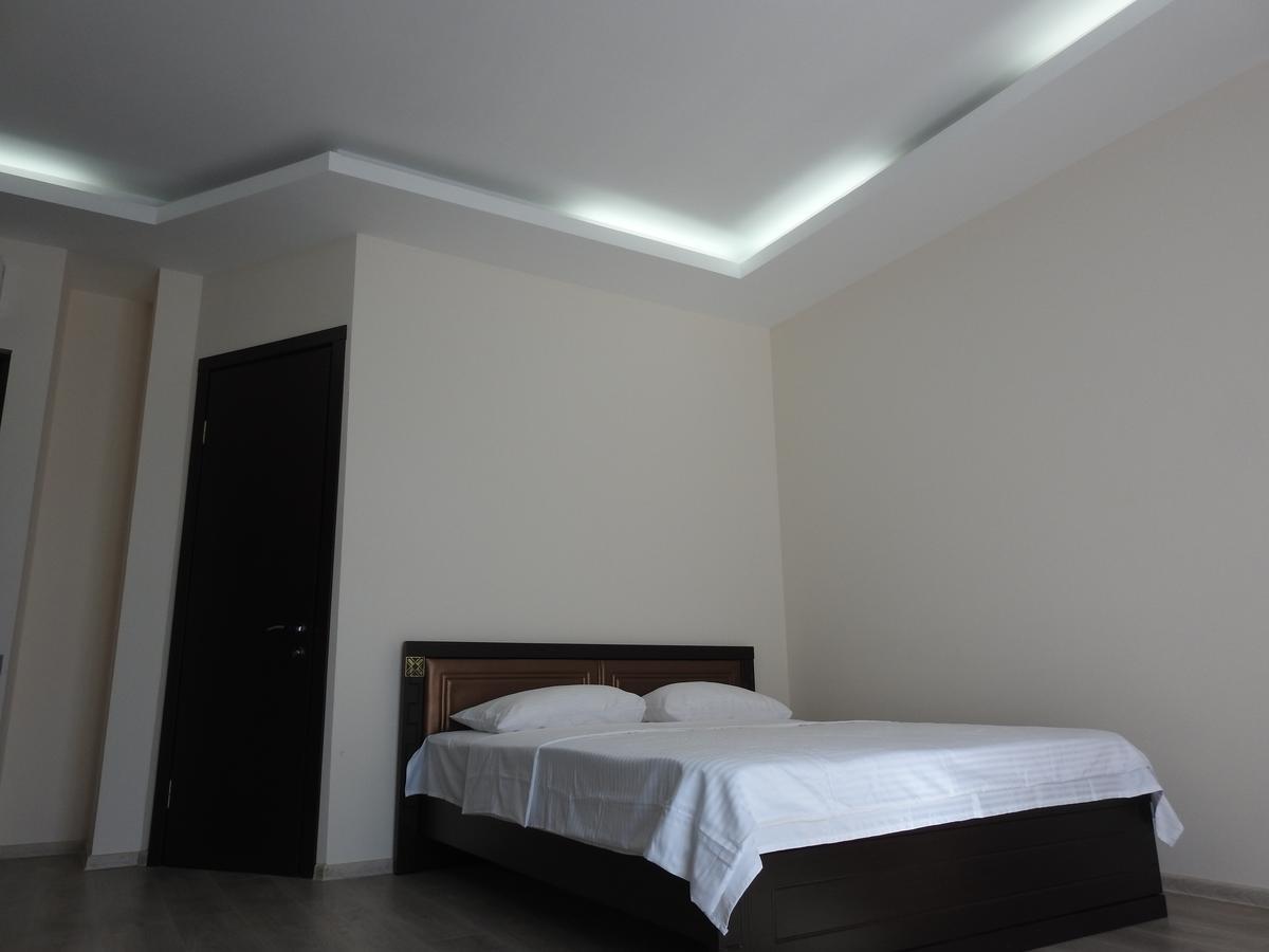 Iko'S Family Apartments Batoumi Extérieur photo